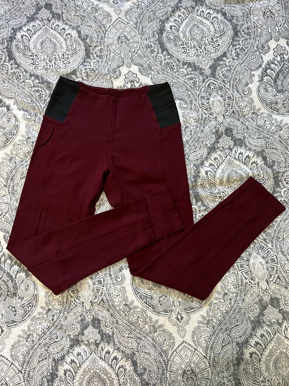 070 - Love Tree Burgundy Leggings with Black Waist Panels